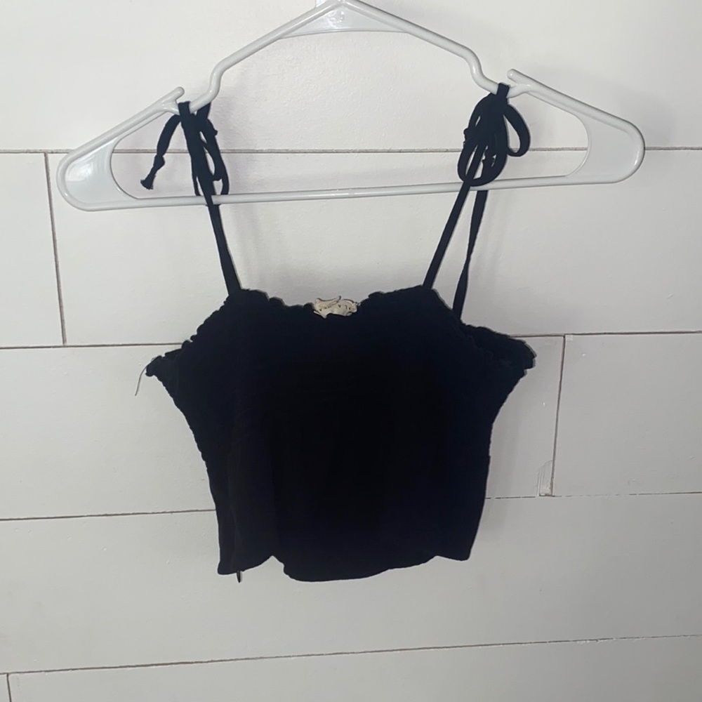 Adjustable-Strap Crop Top - Picture 2 of 2